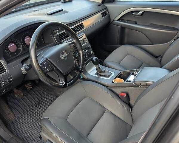 Коричневий Вольво V70, об'ємом двигуна 1.56 л та пробігом 279 тис. км за 8800 $, фото 6 на Automoto.ua