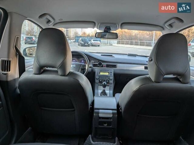 Коричневий Вольво V70, об'ємом двигуна 1.56 л та пробігом 279 тис. км за 8800 $, фото 12 на Automoto.ua