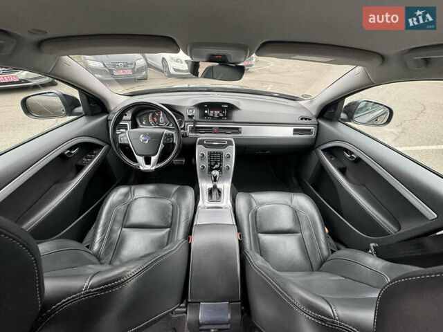 Коричневый Вольво В70, объемом двигателя 2.4 л и пробегом 203 тыс. км за 17500 $, фото 33 на Automoto.ua