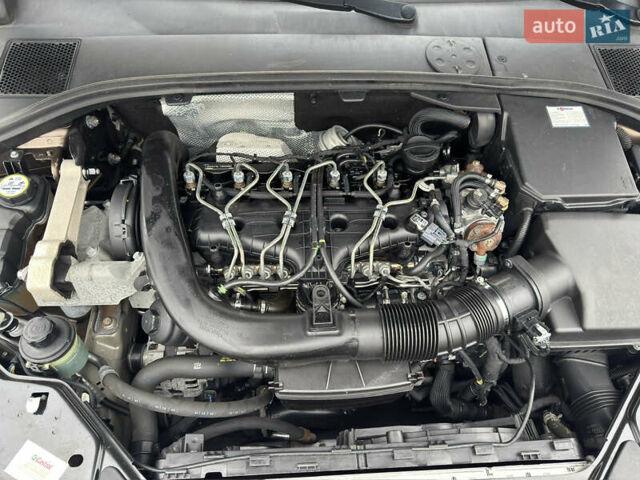 Коричневый Вольво В70, объемом двигателя 2.4 л и пробегом 203 тыс. км за 17500 $, фото 58 на Automoto.ua