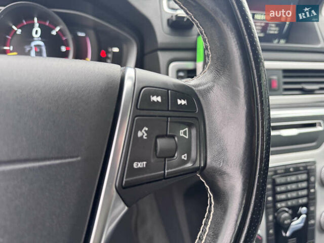 Коричневый Вольво В70, объемом двигателя 2.4 л и пробегом 203 тыс. км за 17500 $, фото 38 на Automoto.ua