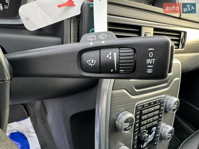 Коричневий Вольво V70, об'ємом двигуна 2 л та пробігом 215 тис. км за 16400 $, фото 43 на Automoto.ua
