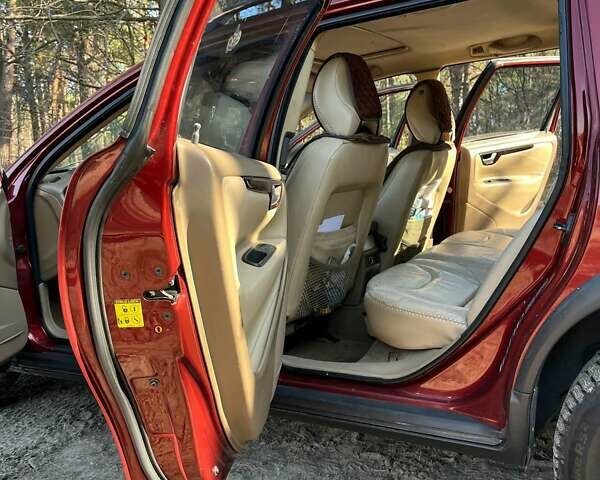 Красный Вольво В70, объемом двигателя 2.43 л и пробегом 298 тыс. км за 4750 $, фото 12 на Automoto.ua