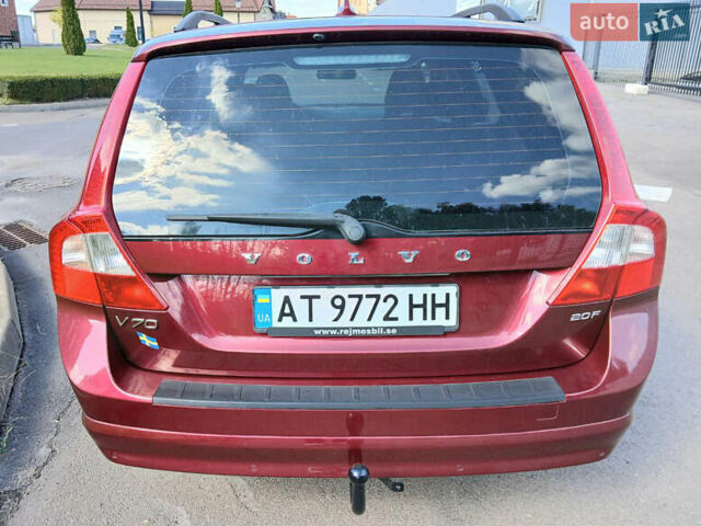 Червоний Вольво V70, об'ємом двигуна 2 л та пробігом 236 тис. км за 7500 $, фото 5 на Automoto.ua