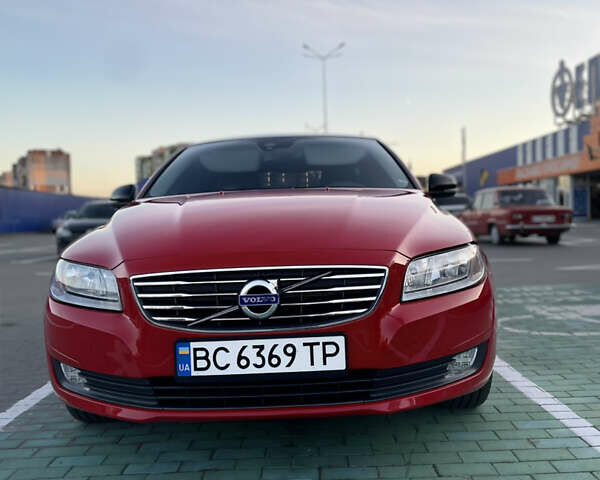Красный Вольво В70, объемом двигателя 1.56 л и пробегом 290 тыс. км за 9999 $, фото 18 на Automoto.ua