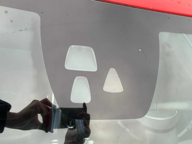 Красный Вольво В70, объемом двигателя 2 л и пробегом 221 тыс. км за 9299 $, фото 15 на Automoto.ua