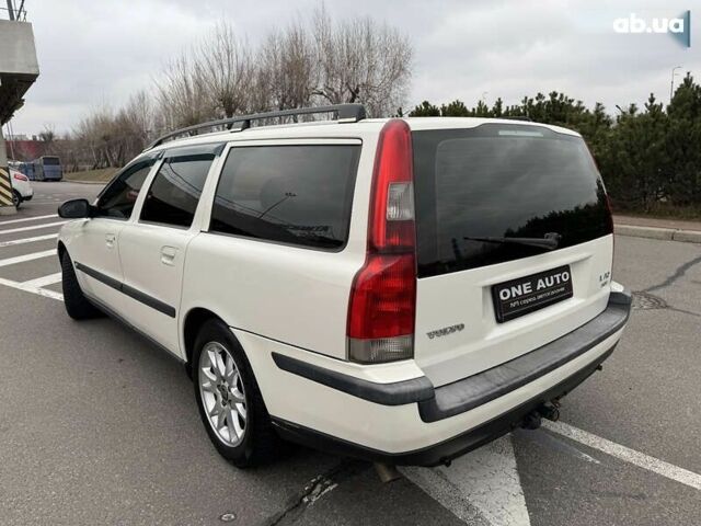 Вольво V70, об'ємом двигуна 0 л та пробігом 410 тис. км за 5490 $, фото 9 на Automoto.ua