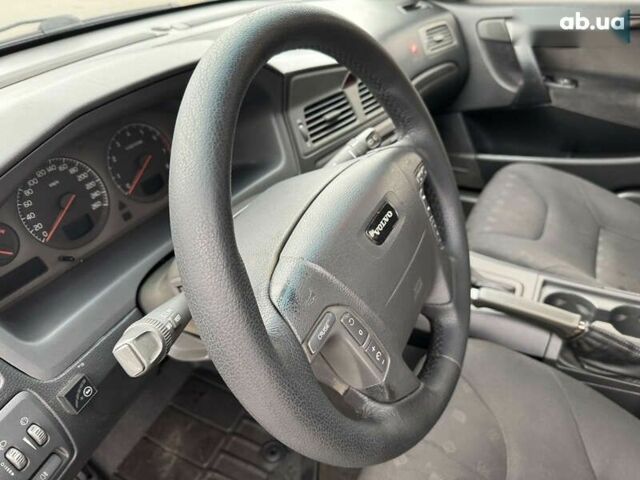 Вольво V70, об'ємом двигуна 0 л та пробігом 410 тис. км за 5490 $, фото 15 на Automoto.ua