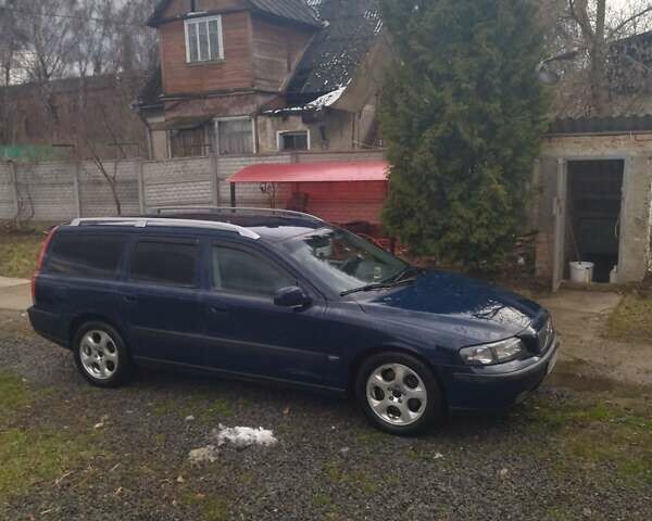 Вольво V70, об'ємом двигуна 2.4 л та пробігом 350 тис. км за 5200 $, фото 4 на Automoto.ua