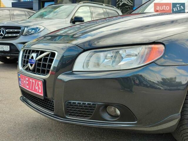 Вольво В70, объемом двигателя 1.98 л и пробегом 261 тыс. км за 12499 $, фото 24 на Automoto.ua