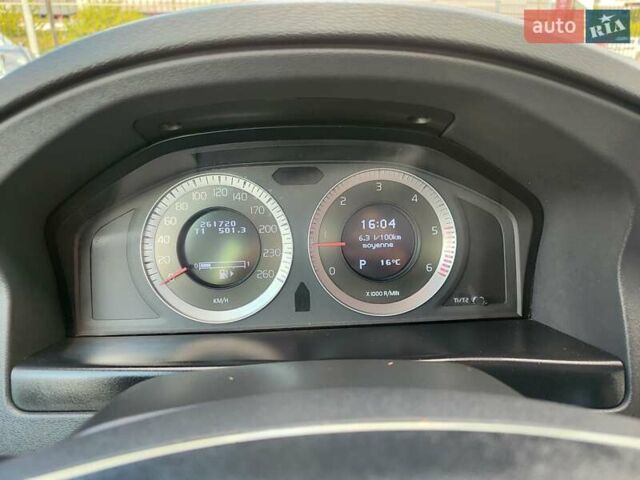 Вольво В70, объемом двигателя 1.98 л и пробегом 261 тыс. км за 12499 $, фото 43 на Automoto.ua