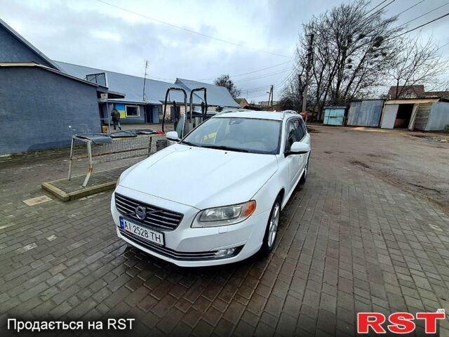 Вольво В70, объемом двигателя 1.6 л и пробегом 267 тыс. км за 14540 $, фото 1 на Automoto.ua