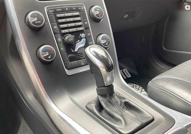 Вольво V70, об'ємом двигуна 1.6 л та пробігом 310 тис. км за 9100 $, фото 20 на Automoto.ua