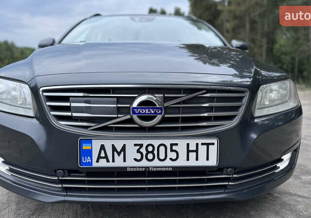 Вольво В70, объемом двигателя 2 л и пробегом 243 тыс. км за 11100 $, фото 31 на Automoto.ua