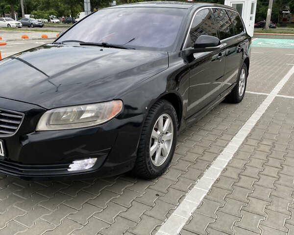 Вольво V70, об'ємом двигуна 2 л та пробігом 204 тис. км за 9300 $, фото 2 на Automoto.ua