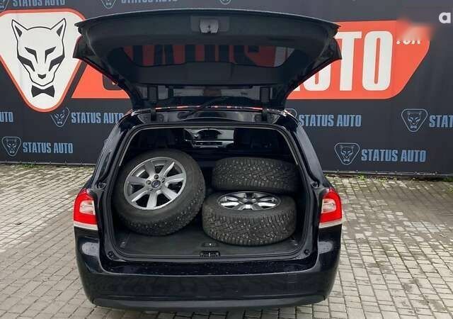 Вольво В70, объемом двигателя 1.6 л и пробегом 310 тыс. км за 9100 $, фото 10 на Automoto.ua