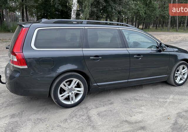 Вольво В70, объемом двигателя 2 л и пробегом 243 тыс. км за 11500 $, фото 13 на Automoto.ua