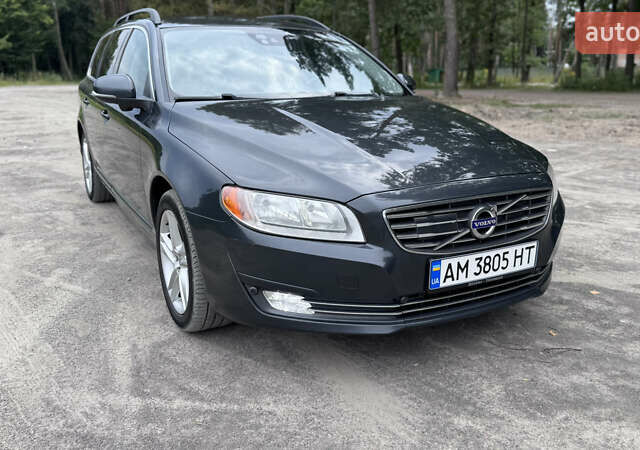 Вольво В70, объемом двигателя 2 л и пробегом 243 тыс. км за 11500 $, фото 30 на Automoto.ua