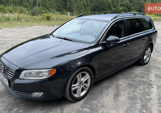 Вольво В70, объемом двигателя 2 л и пробегом 243 тыс. км за 11500 $, фото 5 на Automoto.ua