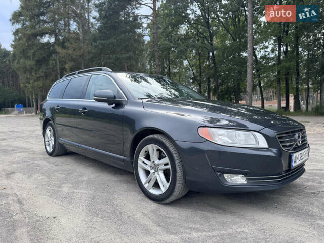Вольво В70, объемом двигателя 2 л и пробегом 243 тыс. км за 11500 $, фото 1 на Automoto.ua