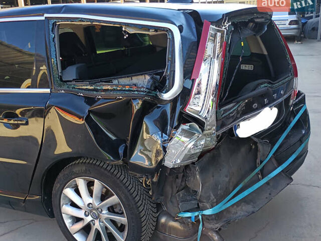 Вольво В70, объемом двигателя 1.6 л и пробегом 280 тыс. км за 5500 $, фото 4 на Automoto.ua