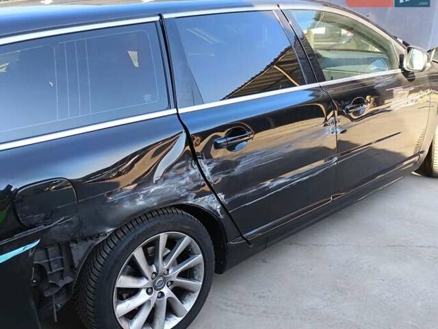 Вольво В70, объемом двигателя 1.6 л и пробегом 280 тыс. км за 5500 $, фото 6 на Automoto.ua