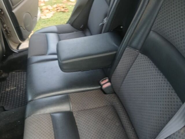 Вольво В70 2000 в Луцке на Automoto.ua Серый Вольво В70, объемом двигателя 2.5 л и пробегом 370 тыс. км за 1370 $, фото 12 на Automoto.ua