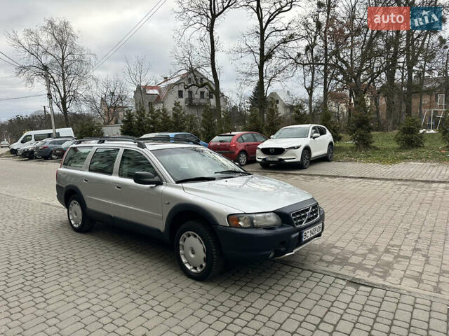 Серый Вольво В70, объемом двигателя 2.4 л и пробегом 171 тыс. км за 4990 $, фото 13 на Automoto.ua