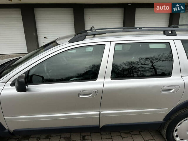 Серый Вольво В70, объемом двигателя 2.4 л и пробегом 171 тыс. км за 4990 $, фото 38 на Automoto.ua