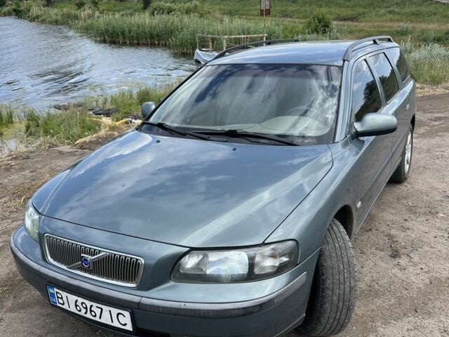 Сірий Вольво V70, об'ємом двигуна 2.4 л та пробігом 469 тис. км за 3000 $, фото 3 на Automoto.ua