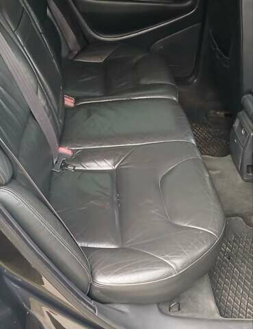 Серый Вольво В70, объемом двигателя 2.44 л и пробегом 257 тыс. км за 3800 $, фото 11 на Automoto.ua