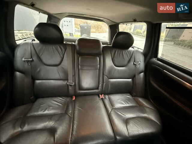 Сірий Вольво V70, об'ємом двигуна 2.4 л та пробігом 450 тис. км за 6000 $, фото 2 на Automoto.ua