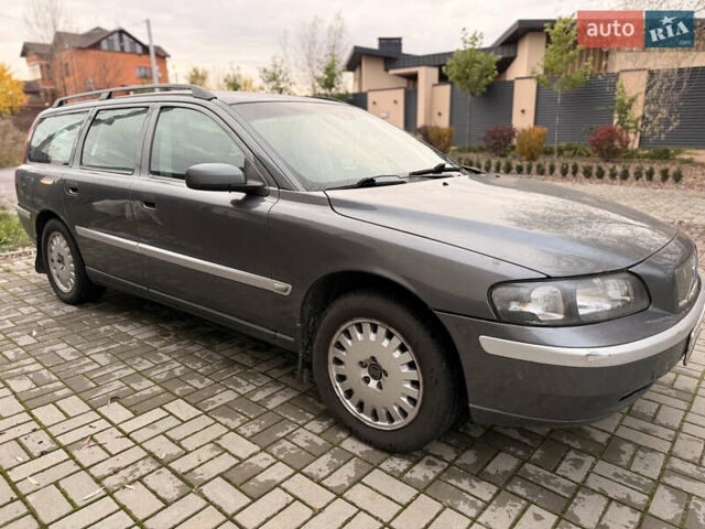 Сірий Вольво V70, об'ємом двигуна 2.4 л та пробігом 450 тис. км за 6000 $, фото 6 на Automoto.ua