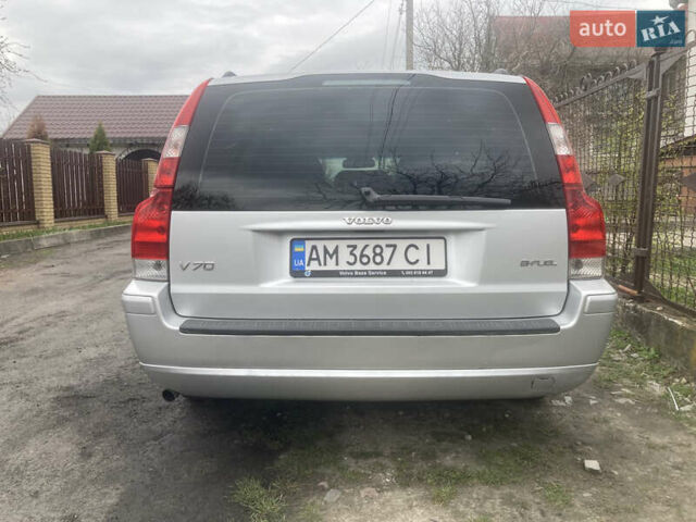 Сірий Вольво V70, об'ємом двигуна 2.44 л та пробігом 248 тис. км за 5000 $, фото 3 на Automoto.ua