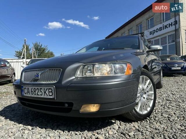 Сірий Вольво V70, об'ємом двигуна 2.4 л та пробігом 438 тис. км за 6500 $, фото 5 на Automoto.ua