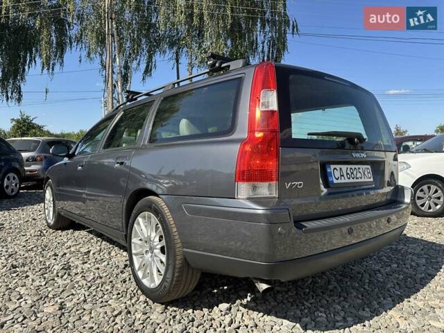 Сірий Вольво V70, об'ємом двигуна 2.4 л та пробігом 438 тис. км за 6500 $, фото 12 на Automoto.ua