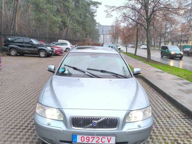 Серый Вольво В70, объемом двигателя 2.4 л и пробегом 269 тыс. км за 4316 $, фото 14 на Automoto.ua