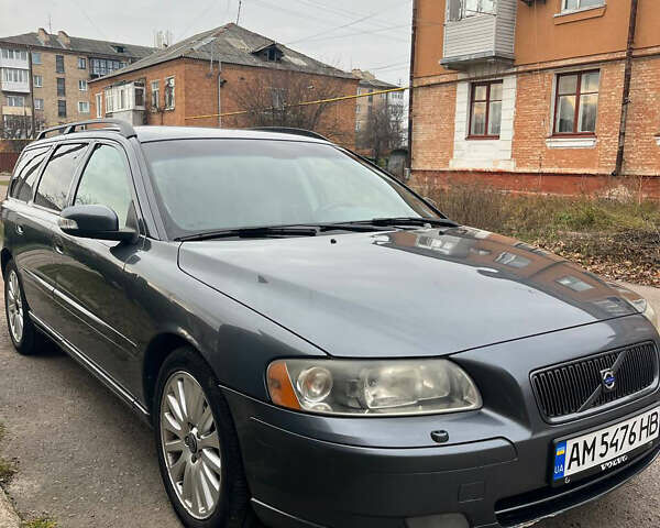 Сірий Вольво V70, об'ємом двигуна 2.44 л та пробігом 378 тис. км за 6200 $, фото 11 на Automoto.ua