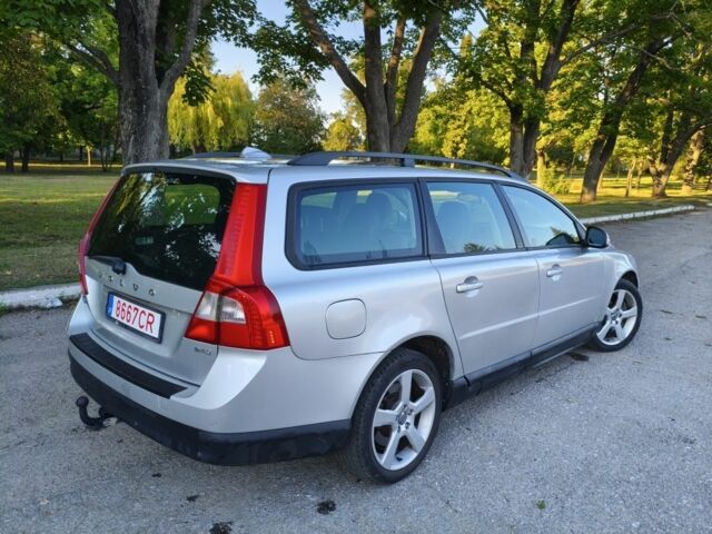 Сірий Вольво V70, об'ємом двигуна 2.4 л та пробігом 270 тис. км за 5700 $, фото 5 на Automoto.ua