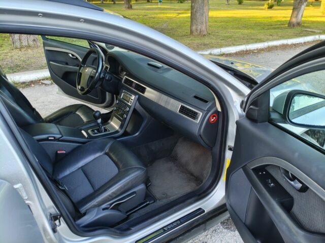 Сірий Вольво V70, об'ємом двигуна 2.4 л та пробігом 270 тис. км за 5700 $, фото 8 на Automoto.ua