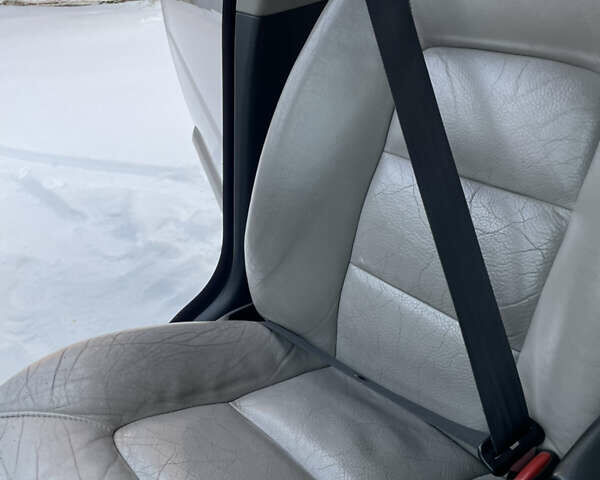 Сірий Вольво V70, об'ємом двигуна 2 л та пробігом 268 тис. км за 8600 $, фото 33 на Automoto.ua