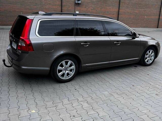 Сірий Вольво V70, об'ємом двигуна 1.6 л та пробігом 297 тис. км за 9300 $, фото 21 на Automoto.ua