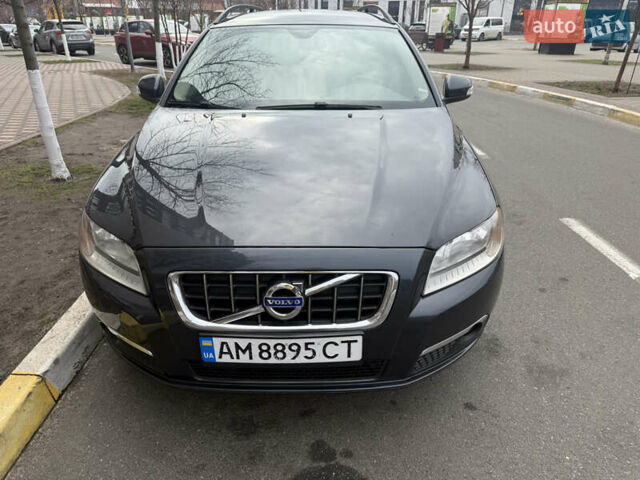 Сірий Вольво V70, об'ємом двигуна 1.56 л та пробігом 184 тис. км за 8700 $, фото 10 на Automoto.ua