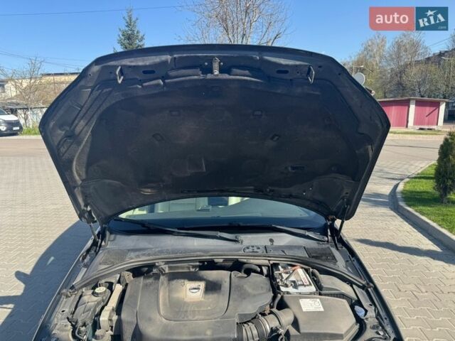 Серый Вольво В70, объемом двигателя 2.4 л и пробегом 465 тыс. км за 10850 $, фото 21 на Automoto.ua