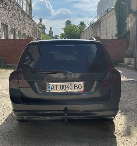 Сірий Вольво V70, об'ємом двигуна 1.6 л та пробігом 275 тис. км за 10000 $, фото 5 на Automoto.ua