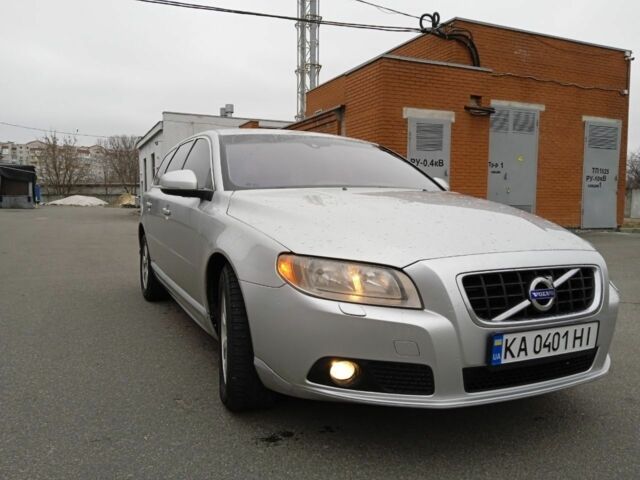 Сірий Вольво V70, об'ємом двигуна 2 л та пробігом 175 тис. км за 6500 $, фото 6 на Automoto.ua