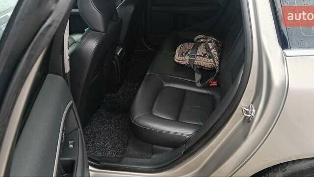 Серый Вольво В70, объемом двигателя 1.6 л и пробегом 205 тыс. км за 10500 $, фото 51 на Automoto.ua