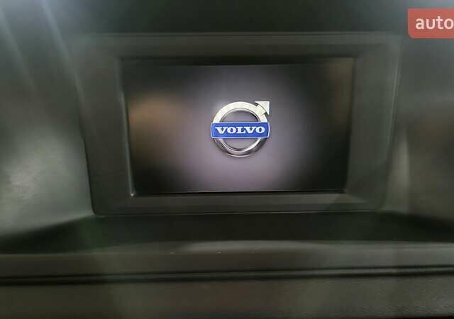 Вольво V70 2013 у Києві на Automoto.ua Сірий Вольво V70, об'ємом двигуна 2 л та пробігом 350 тис. км за 8000 $, фото 28 на Automoto.ua