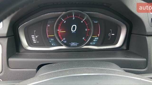 Серый Вольво В70, объемом двигателя 1.6 л и пробегом 205 тыс. км за 10500 $, фото 43 на Automoto.ua