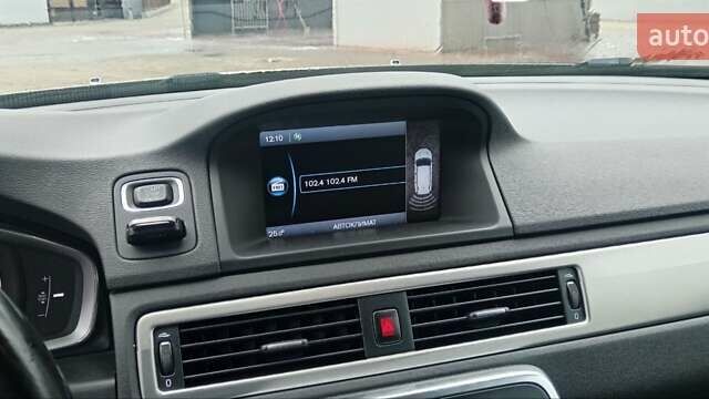 Серый Вольво В70, объемом двигателя 1.6 л и пробегом 205 тыс. км за 10500 $, фото 61 на Automoto.ua